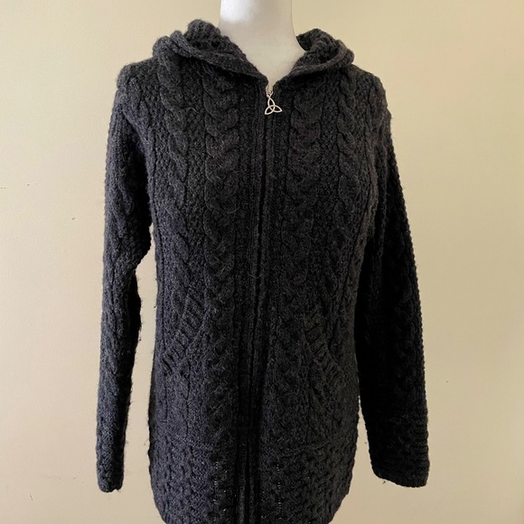 Inis Crafts 100% merino wool size small dark grey full zip cable sweater - Picture 1 of 10